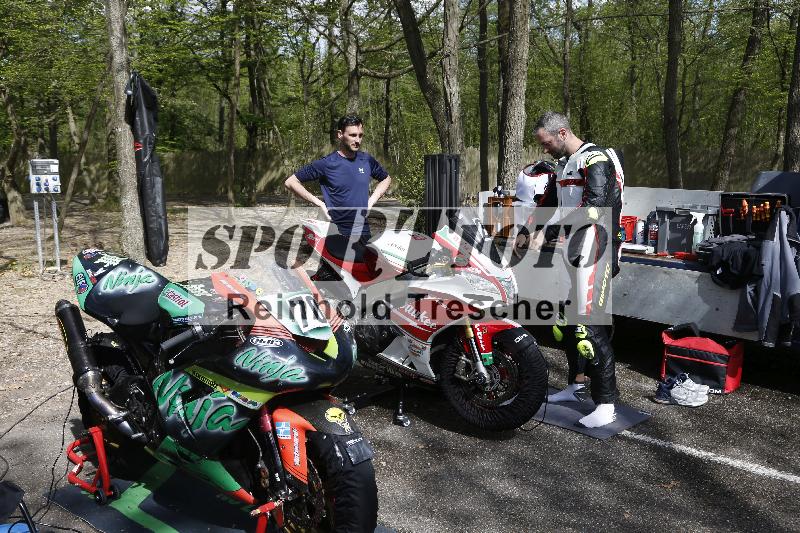 Archiv-2025/05 14.04.2025 Plüss Moto Sport ADR/Impressionen